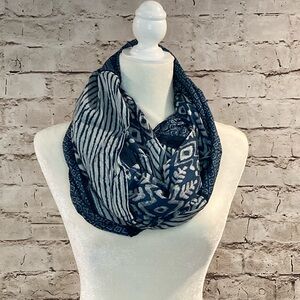 LOFT Aqua and White Patterned Infinity Scarf